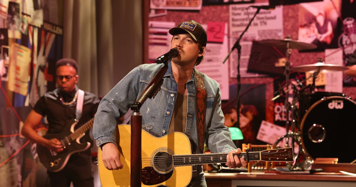 SNL Host Reveals Why He Abruptly Walked Off Set