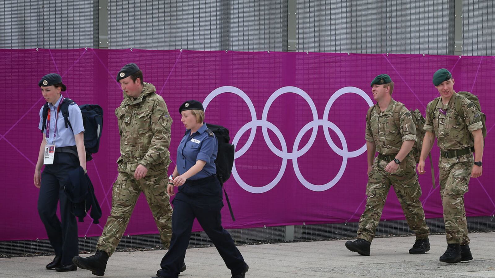 articles/2012/07/17/parliament-assails-buckles-over-olympic-security-snafu/olympics-security-snafu-giglio_mhpwtg