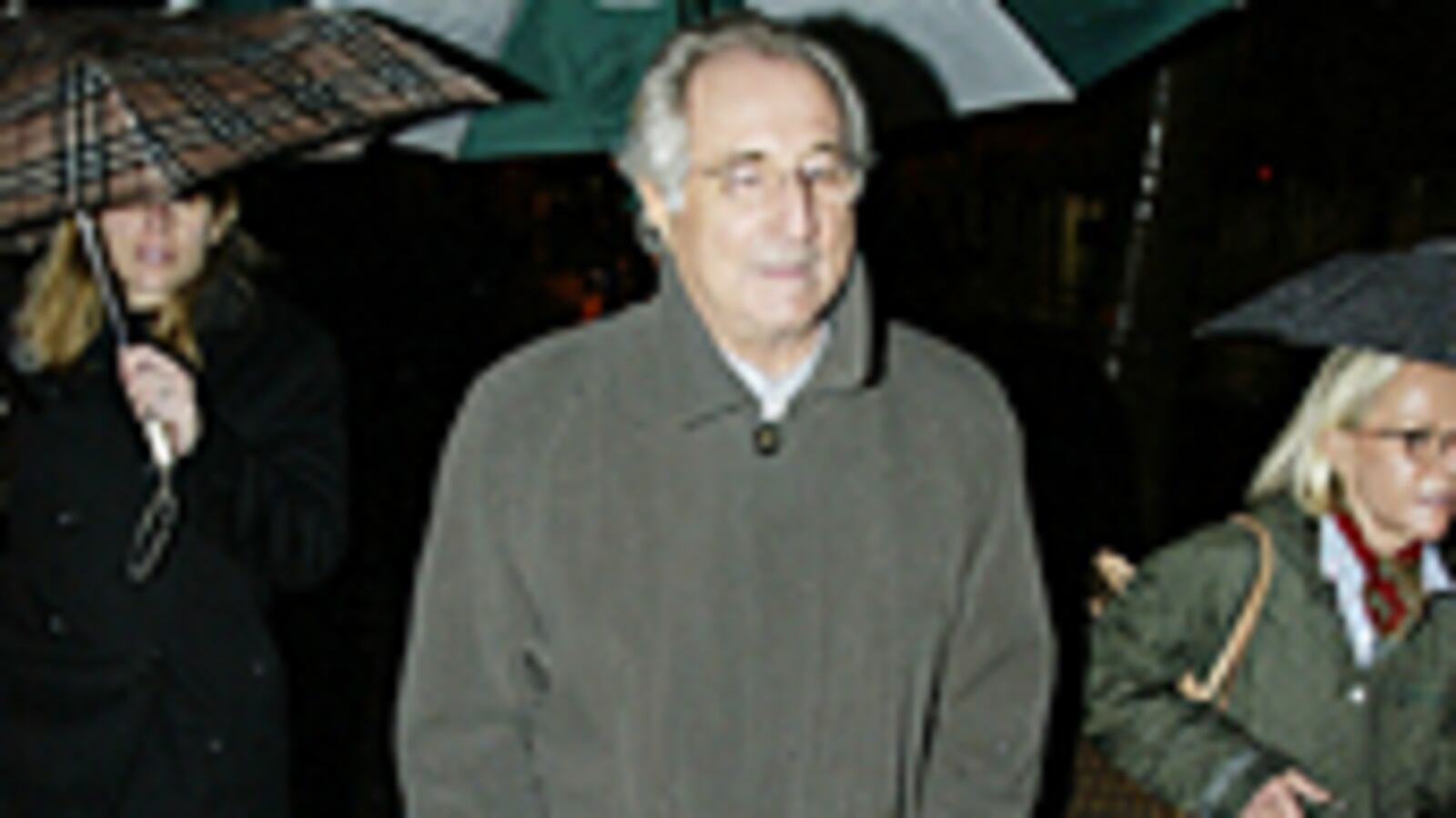 articles/2008/12/16/how-madoff-made-off-with-the-money/kedrosky-madoff_7779_osroh9