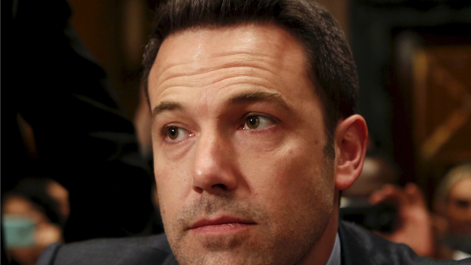 cheats/2015/10/30/ben-affleck-had-hillary-s-direct-email/151030-affleck-cheat_sbqflb