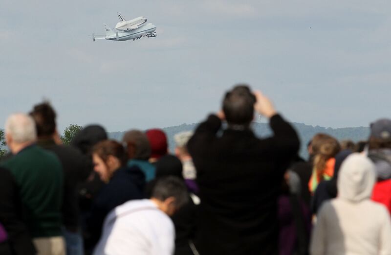 galleries/2012/04/27/shuttle-enterprise-flies-over-new-york-photos/space-shuttle-intrepid-8_zw2lt4