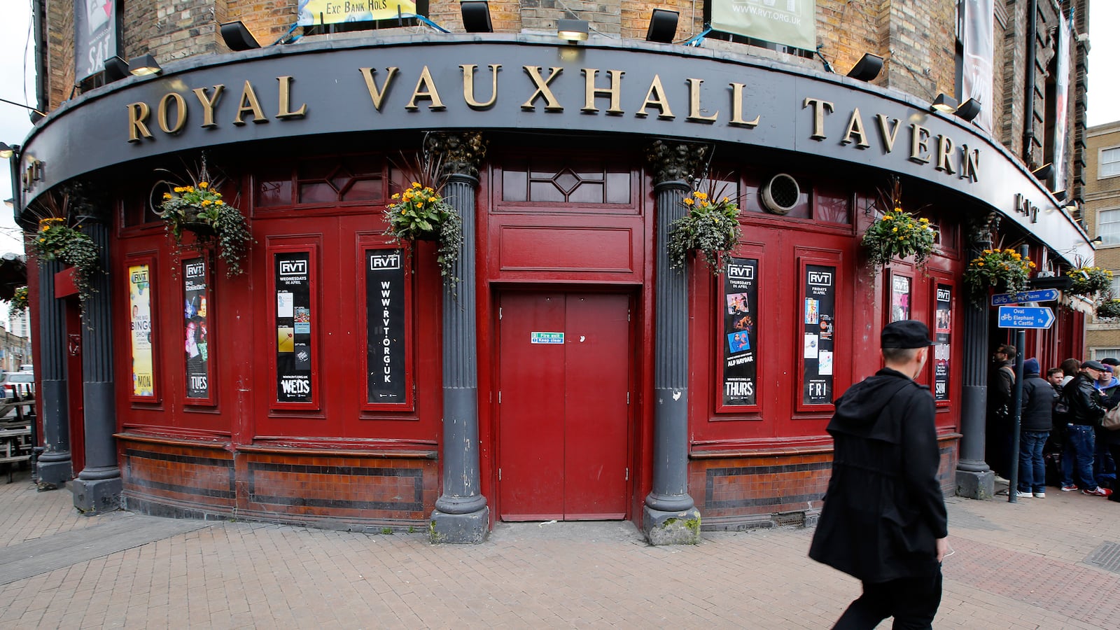 articles/2015/09/09/this-london-pub-just-made-gay-history-but-can-it-be-saved/150909-teeman-lgbt-landmark-tease_mytmzs