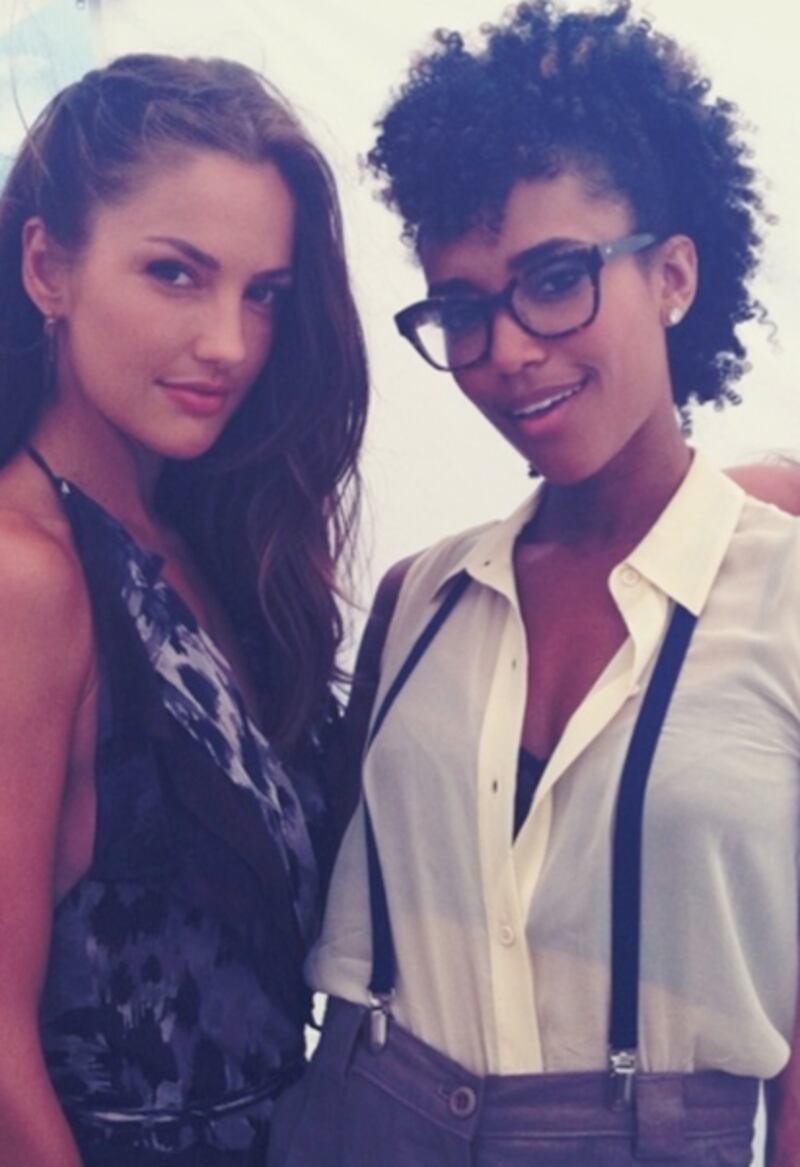 galleries/2011/09/10/best-celebrity-twitter-pictures/twitpics-minka-kelly_vejato