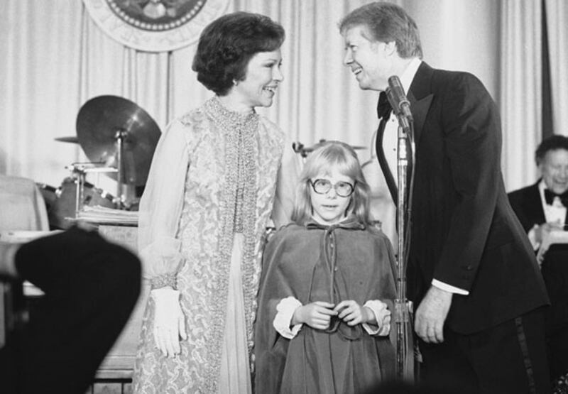 galleries/2009/01/19/they-had-a-ball/inaugural-ball-5_nleoim