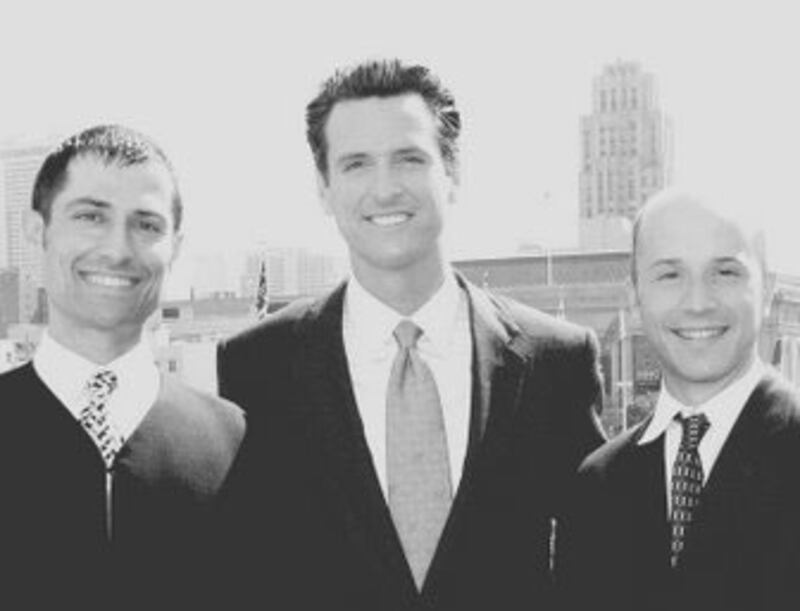 articles/2008/11/06/my-marriage-was-annulled-on-an-otherwise-happy-night/festa_hhrsta