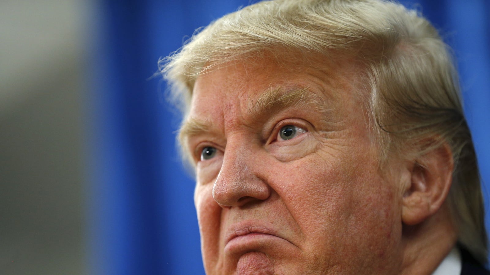 cheats/2015/09/09/trump-on-fiorina-look-at-that-face/150817-trump-jury-duty-cheat_nobnaw