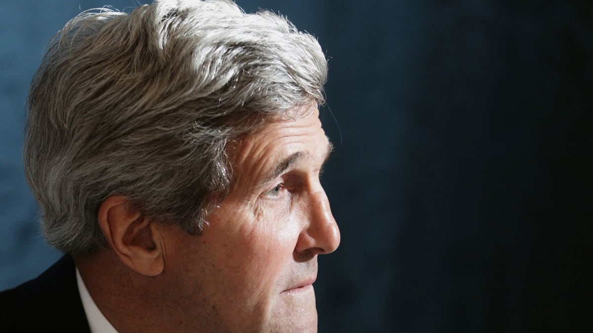 cheats/2014/07/21/kerry-heads-to-middle-east-to-push-truce/140721-kerry-mideast-cheat_h0hgc3