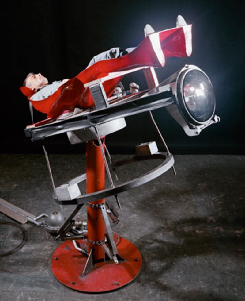 galleries/2009/07/03/the-1-000-coffee-table-book/moonfire-9_m2yzum