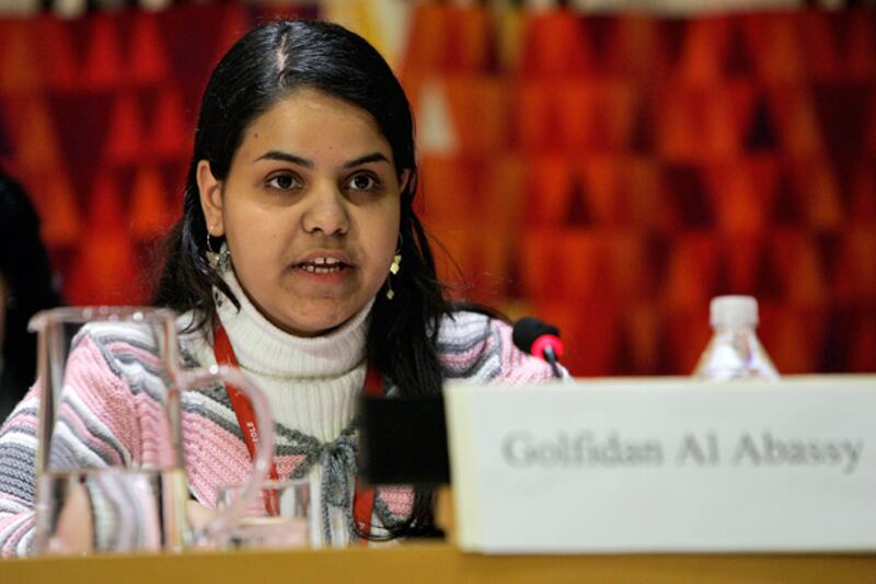 galleries/2009/11/04/empowering-teen-girls-across-the-globe/rania-adolescents---9_foieij