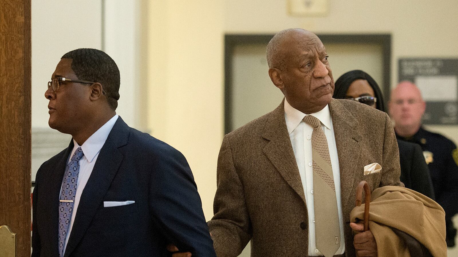 cheats/2017/04/26/cosby-i-hope-to-resume-career/170313-bill-cosby-jury-pittsburgh-cheat_ubmx33