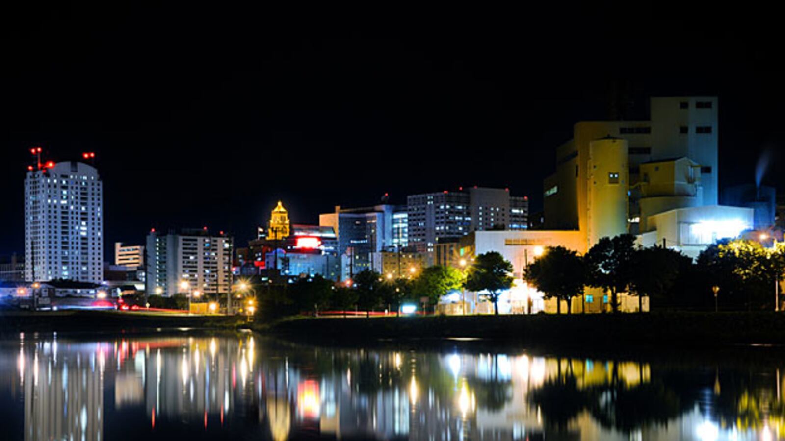 galleries/2010/08/12/20-best-cities-to-find-jobs/affluent-cities---rochester-mn_mz8qyq