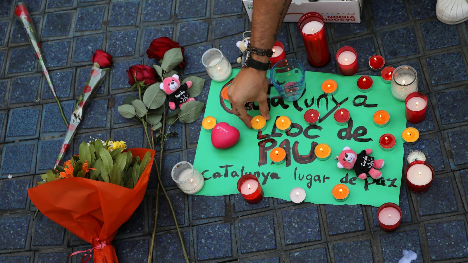 first-barcelona-victims-named_ctg5ba