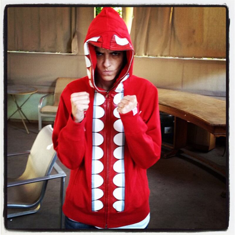 galleries/2012/01/22/twitpics/twitpics-120122-samantha-ronson_tjylzb