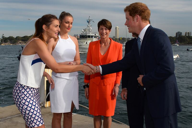 articles/2013/10/05/prince-harry-meets-australian-pm-s-not-bad-looking-daughters/Harry-daughters_e1rm1i