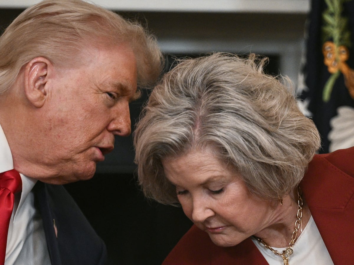 Chánh văn phòng của Donald Trump, Susie Wiles, bị phát hiện nói dối...