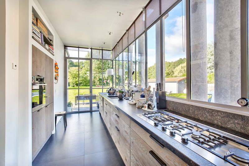 180204-mcnearney-omg-i-want-this-house-france-9_ncf3kb