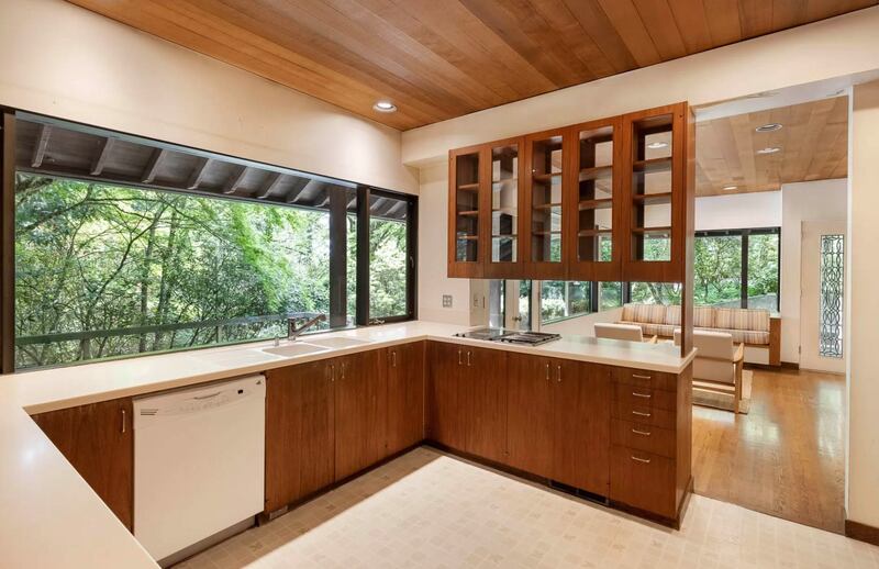 210707_OMG_Portalnd_OR04_wzfceb