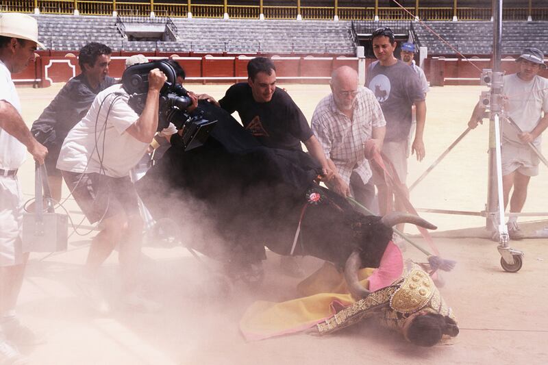 galleries/2011/11/18/pedro-almodovar-archives-book-penelope-cruz-antonio-banderas-photos/talk-to-her2-almodovar-book_qtv83a