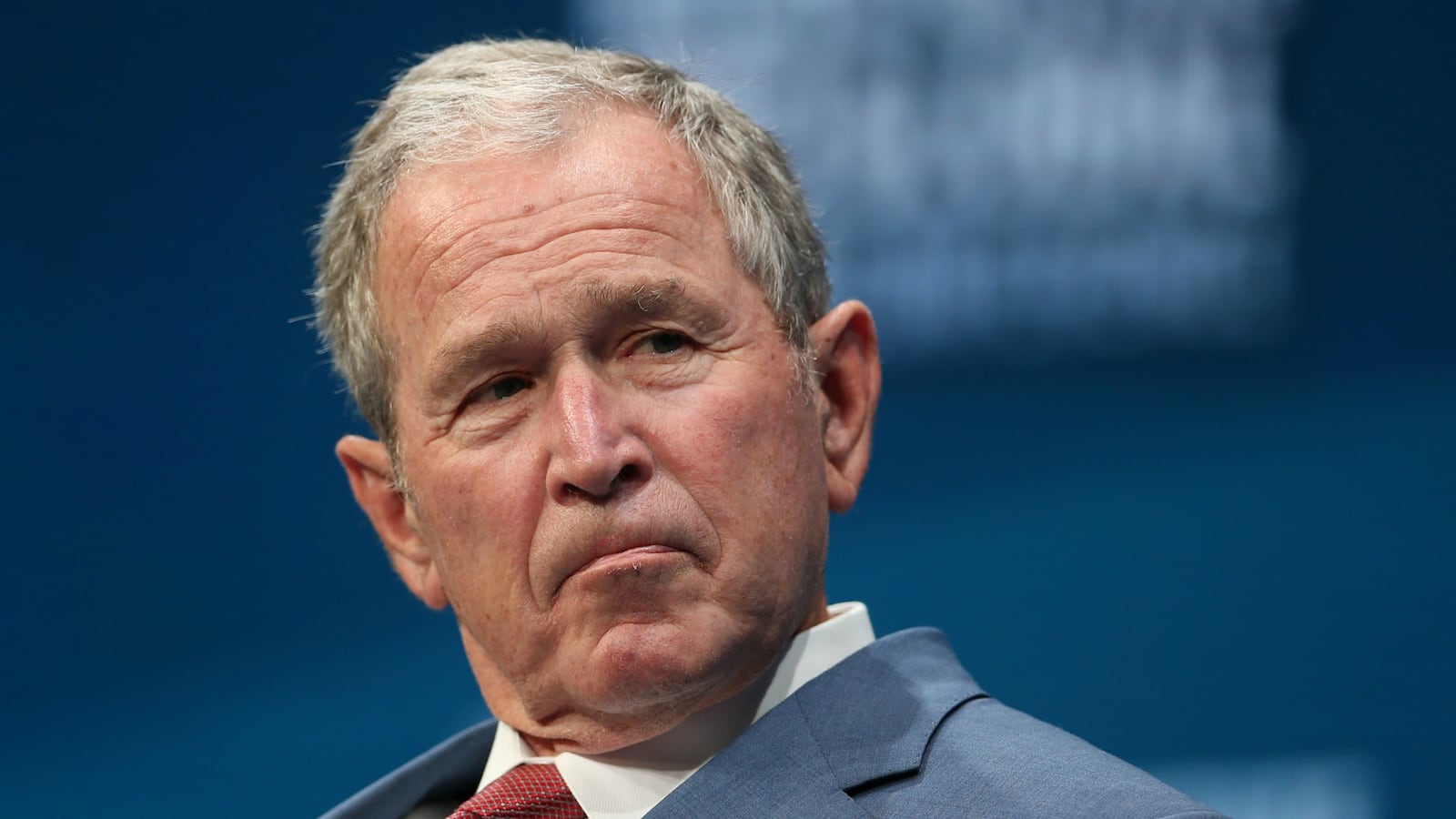 180927-george-w-bush-kavanaugh-cheat_fqfhaj