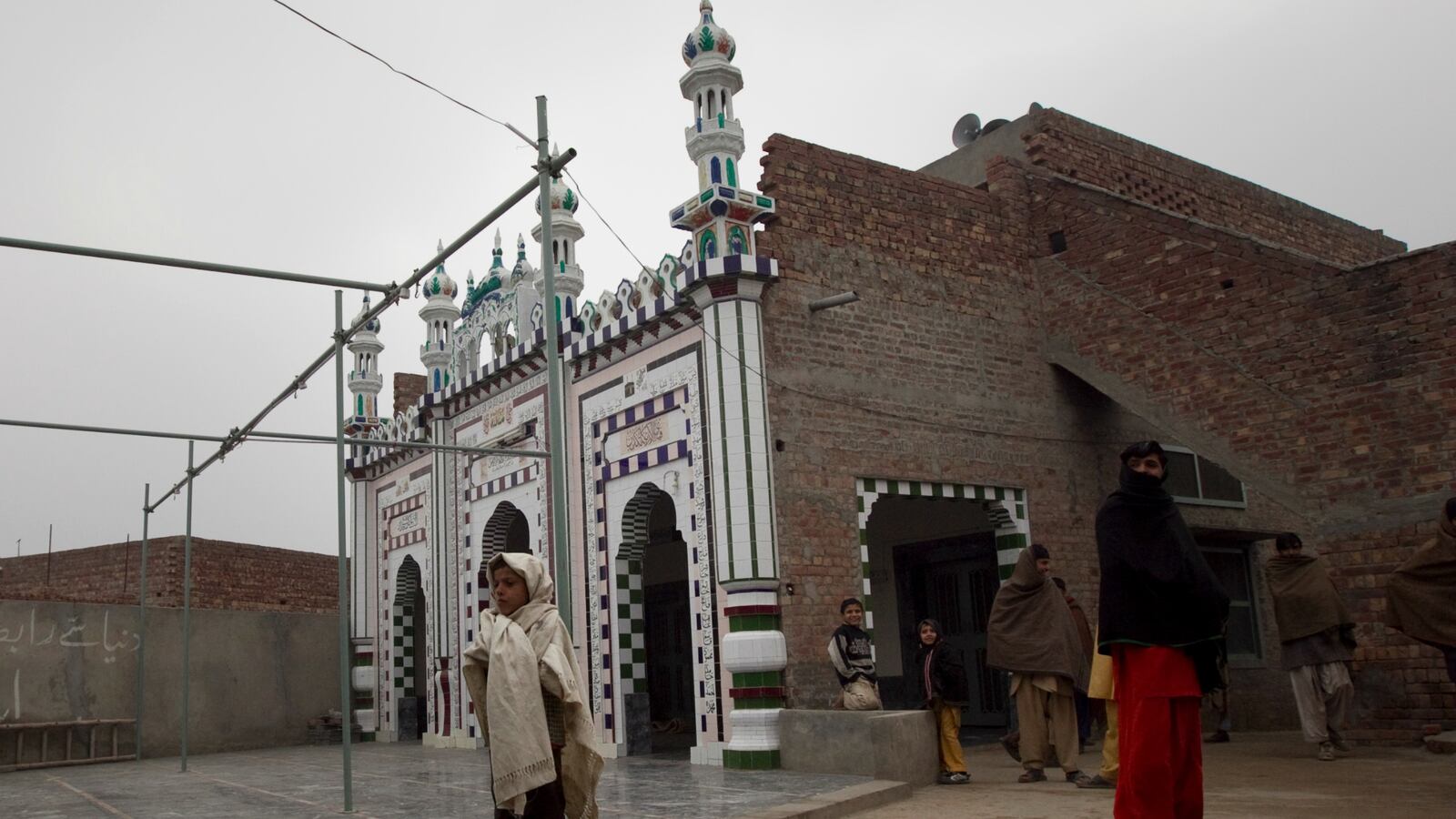 181030-aasia-bibi-acquitted-pakistan-cheat_hgiyak