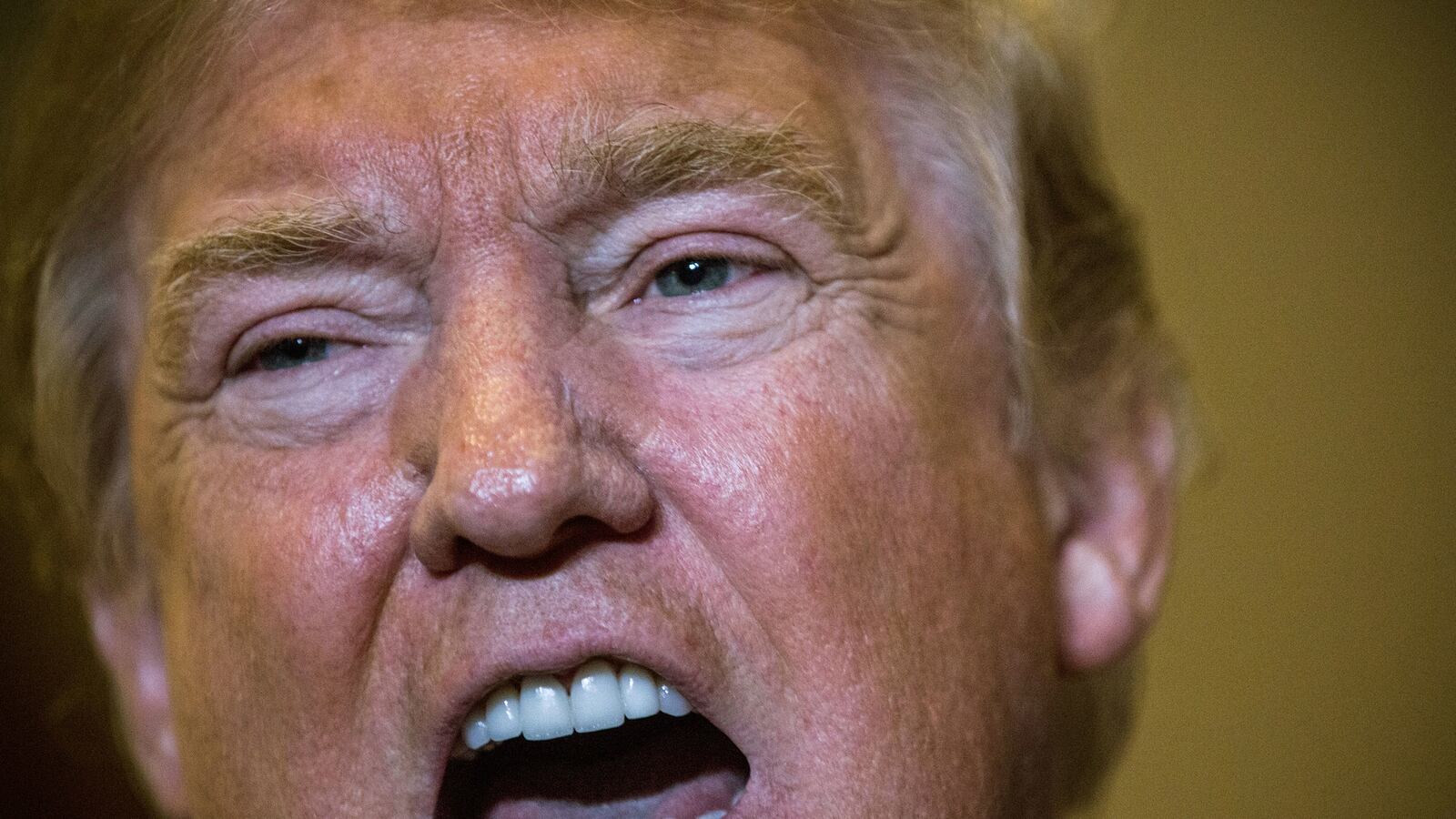 cheats/2017/04/25/judge-blocks-trump-sanctuary-city-order/170425-miller-trump-judge-tease_o9nqv2