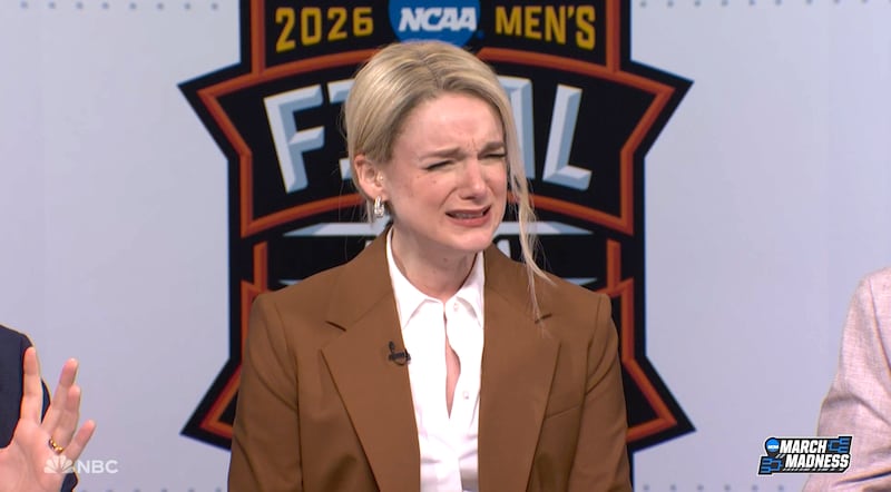 Saturday Night Live, Pam Bondi (Ashley Padilla)