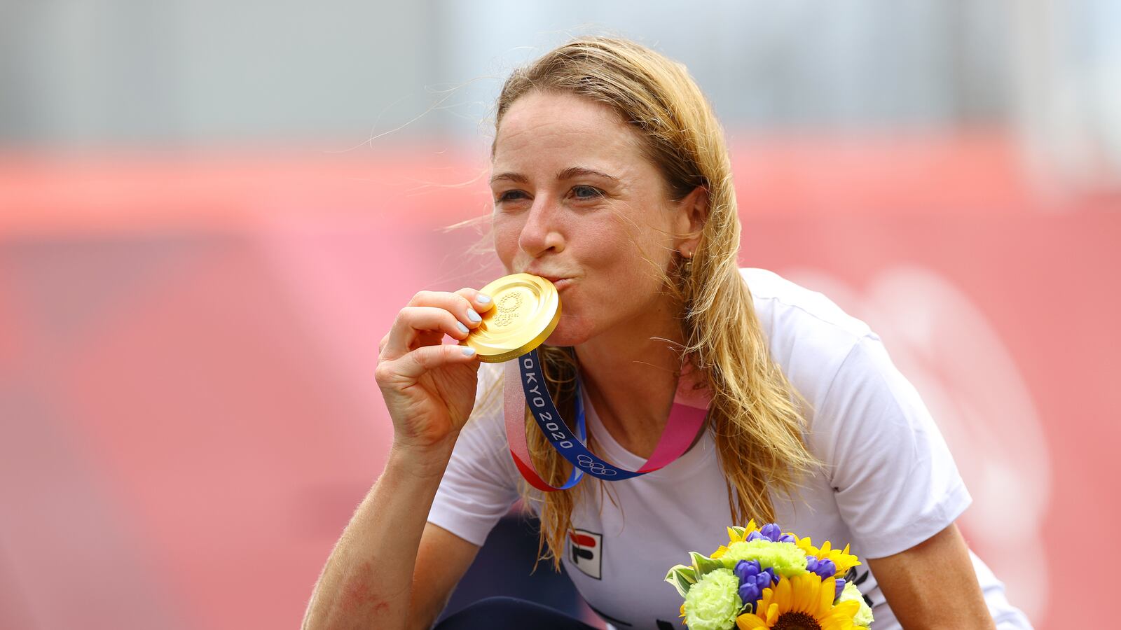 GettyImages-1331025410_j4g4x8