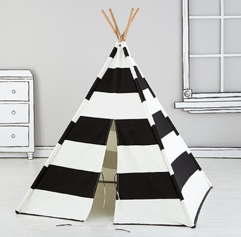 articles/2014/11/29/the-daily-beast-s-2014-holiday-gift-guide-for-the-blue-ivy-in-your-life/141120-ivy-teepee_d68tf9