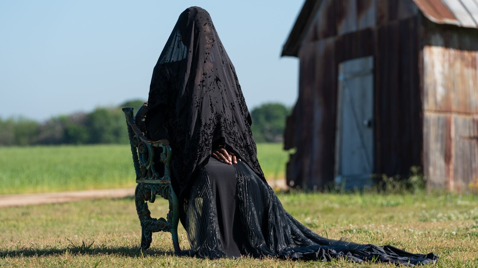 Okwui Okpokwasili as the Woman in The Woman in the Yard.