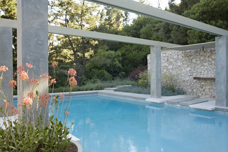 galleries/2013/06/28/omg-i-want-this-house-hollywood-hills-photos/130627-omg-house20_h1wkqo