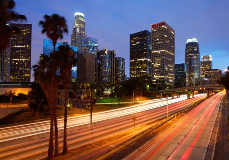 galleries/2010/12/20/grinchiest-cities/most-caffeinated-cities---los-angeles_lcjw45
