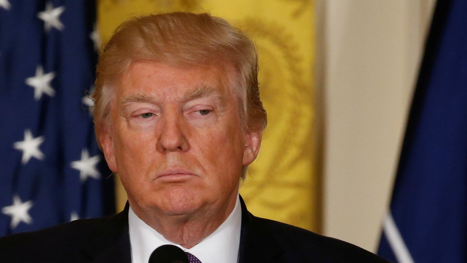 cheats/2017/04/20/report-trump-campaign-behind-on-legal-fees/170417-trump-h1b-order-cheat_u7u2nm