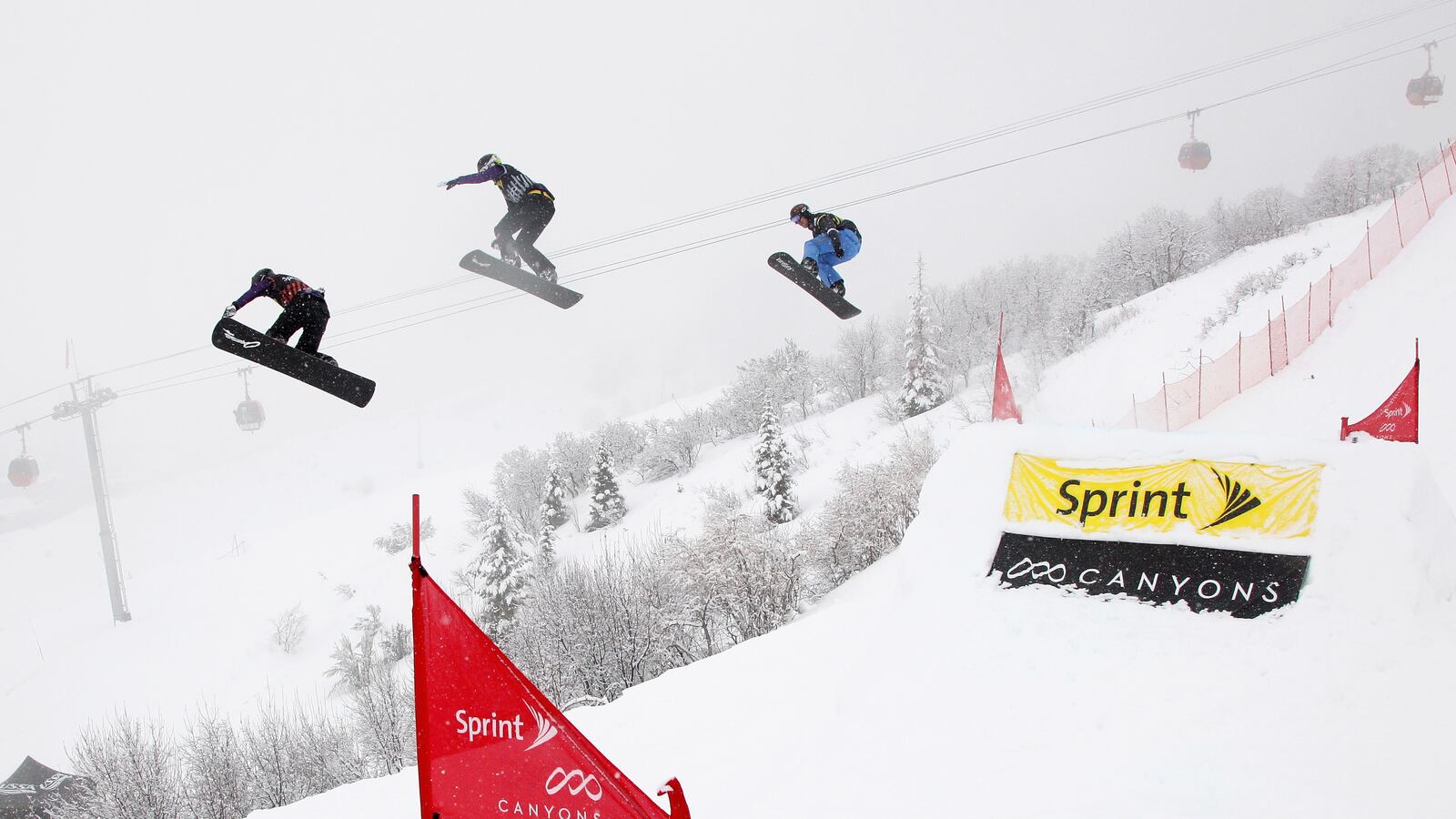 articles/2012/03/27/the-real-estate-crisis-hits-the-ski-slopes/138823355_yg2y9z