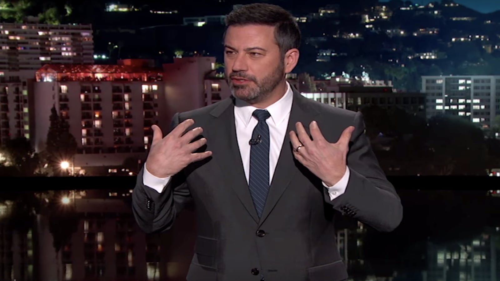 Screen_Shot_2017-12-15_at_12.07.32_AM_wzmmzz