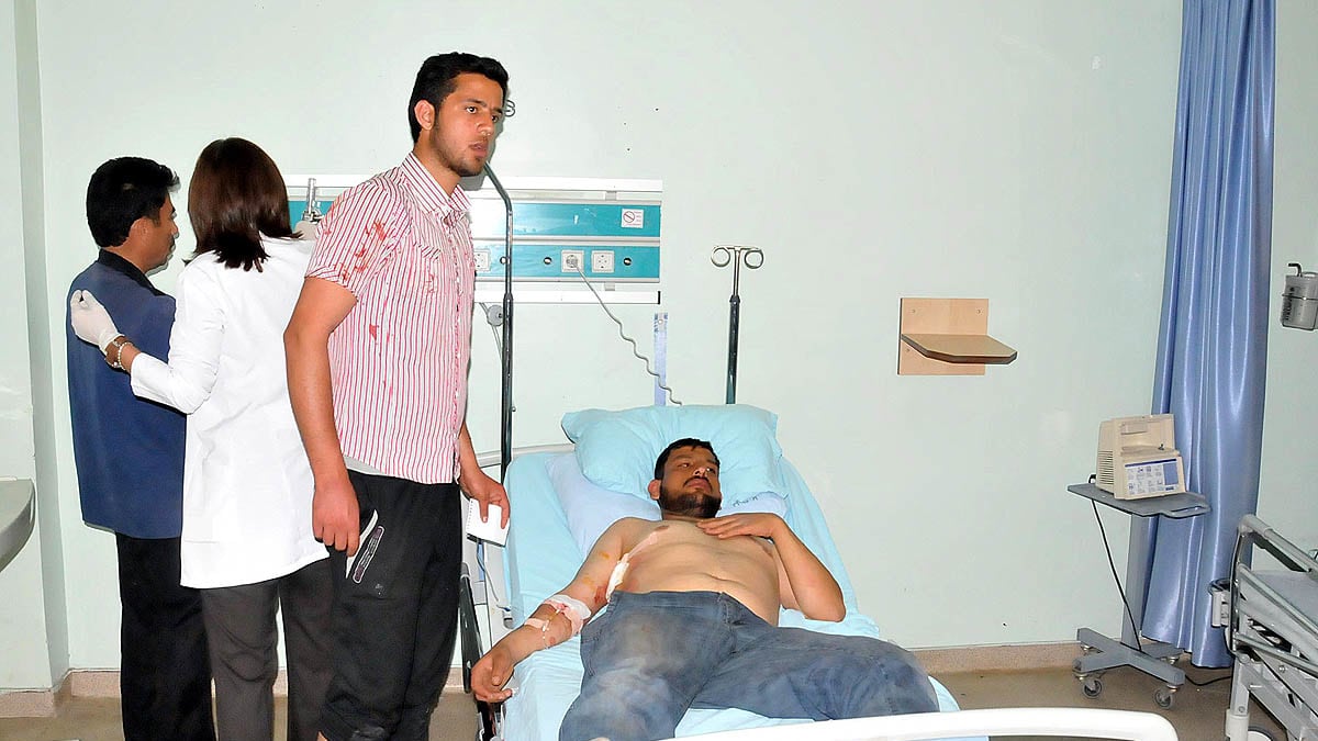 cheats/2012/04/09/syrian-fire-crosses-turkish-border/syria-turkey-shooting-victim-cheat_ieinzx