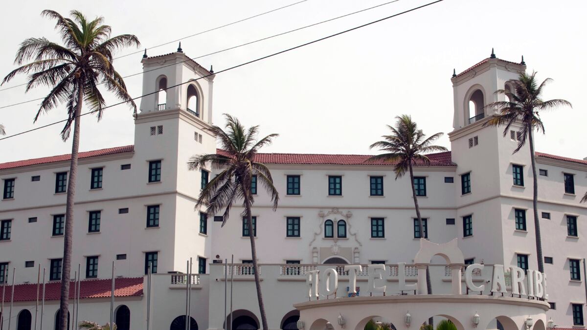 cheats/2012/08/03/more-service-members-used-prostitutes/military-colombian-scandal-cheat_uv21sw