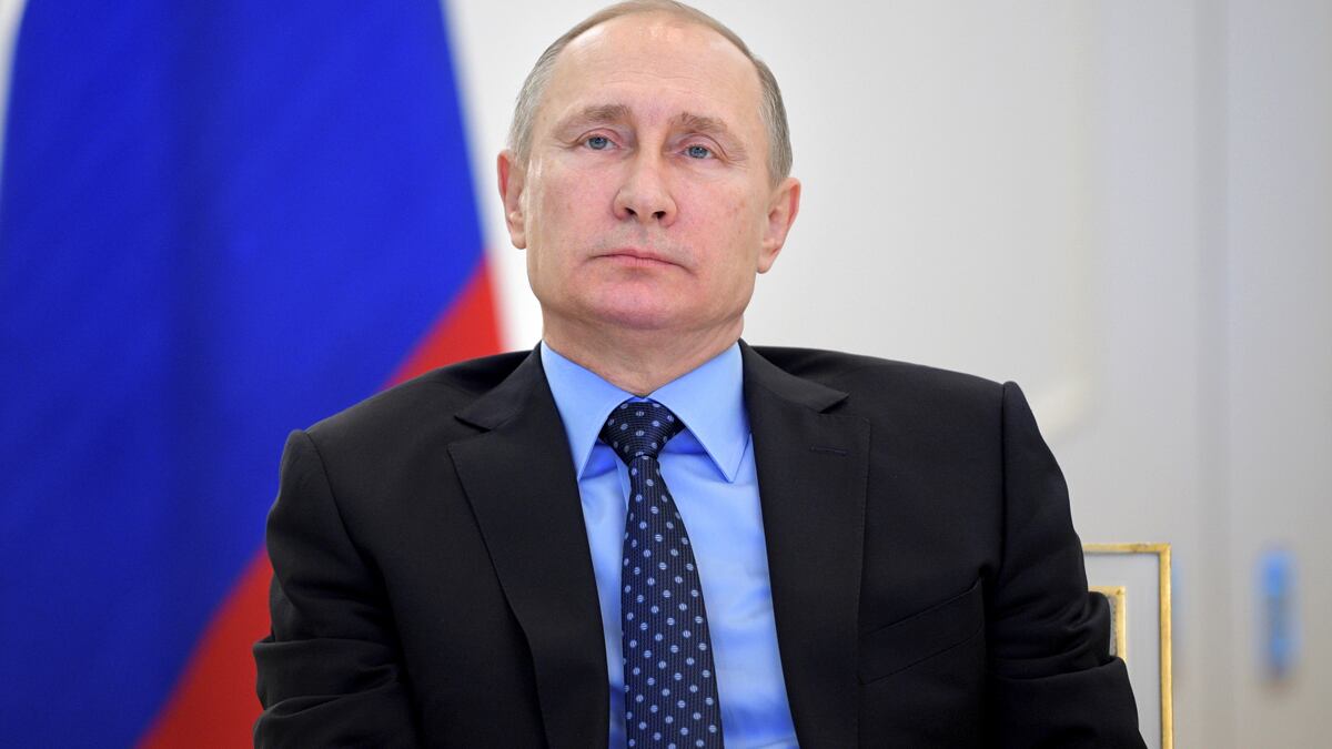 cheats/2017/01/11/russia-denies-having-sex-dirt-on-trump/170111-putin-trump-dirt_ncyhk0