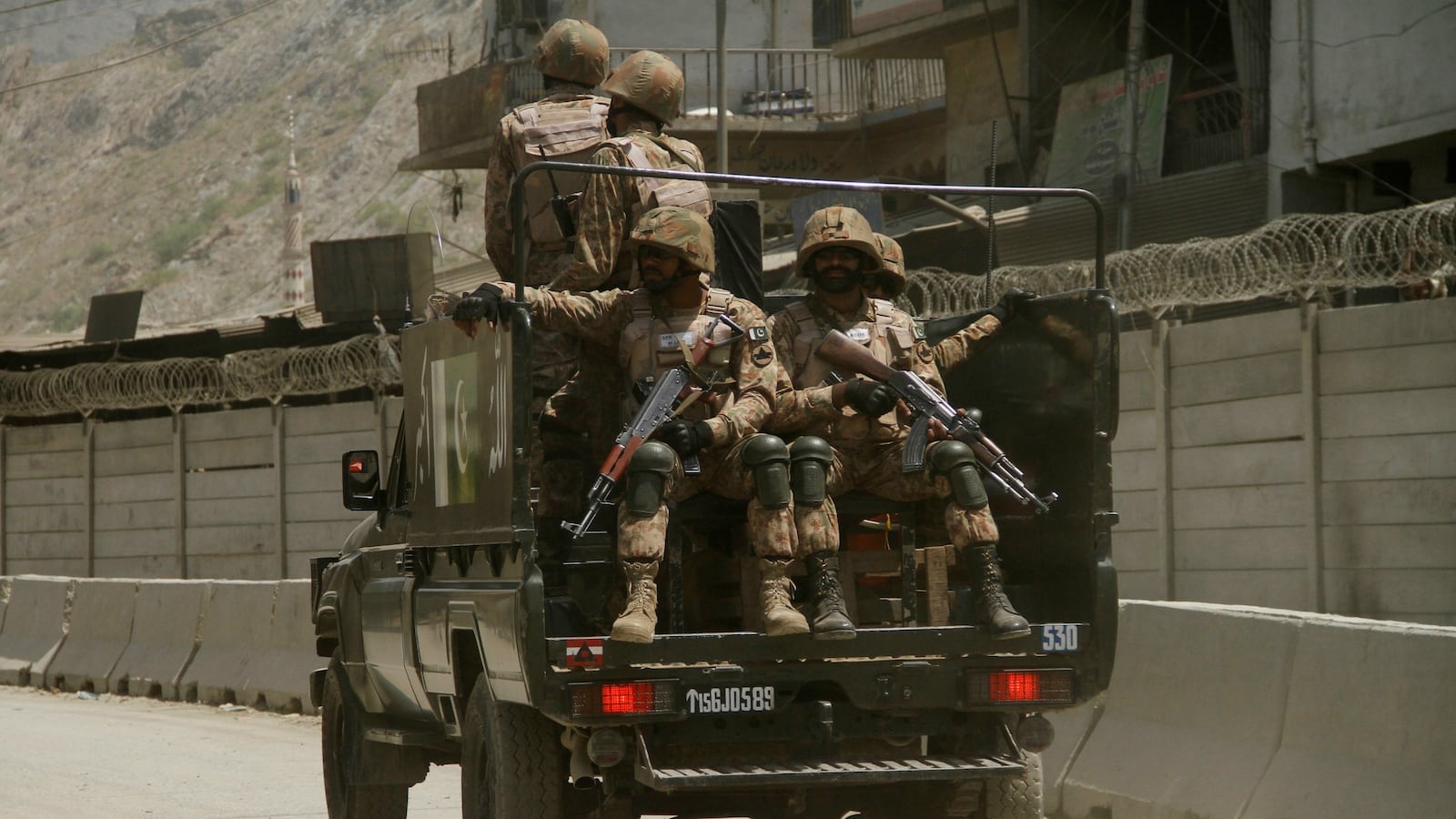 cheats/2016/08/20/pakistan-says-killed-9-terrorists/160820-pakistan-military_gnzuou