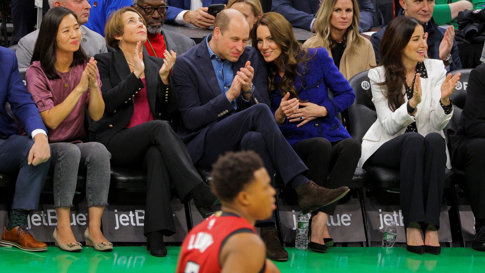 2022-12-01T040240Z_1932412900_RC2PWX9M2L8W_RTRMADP_3_BRITAIN-ROYALS-USA_ihybof