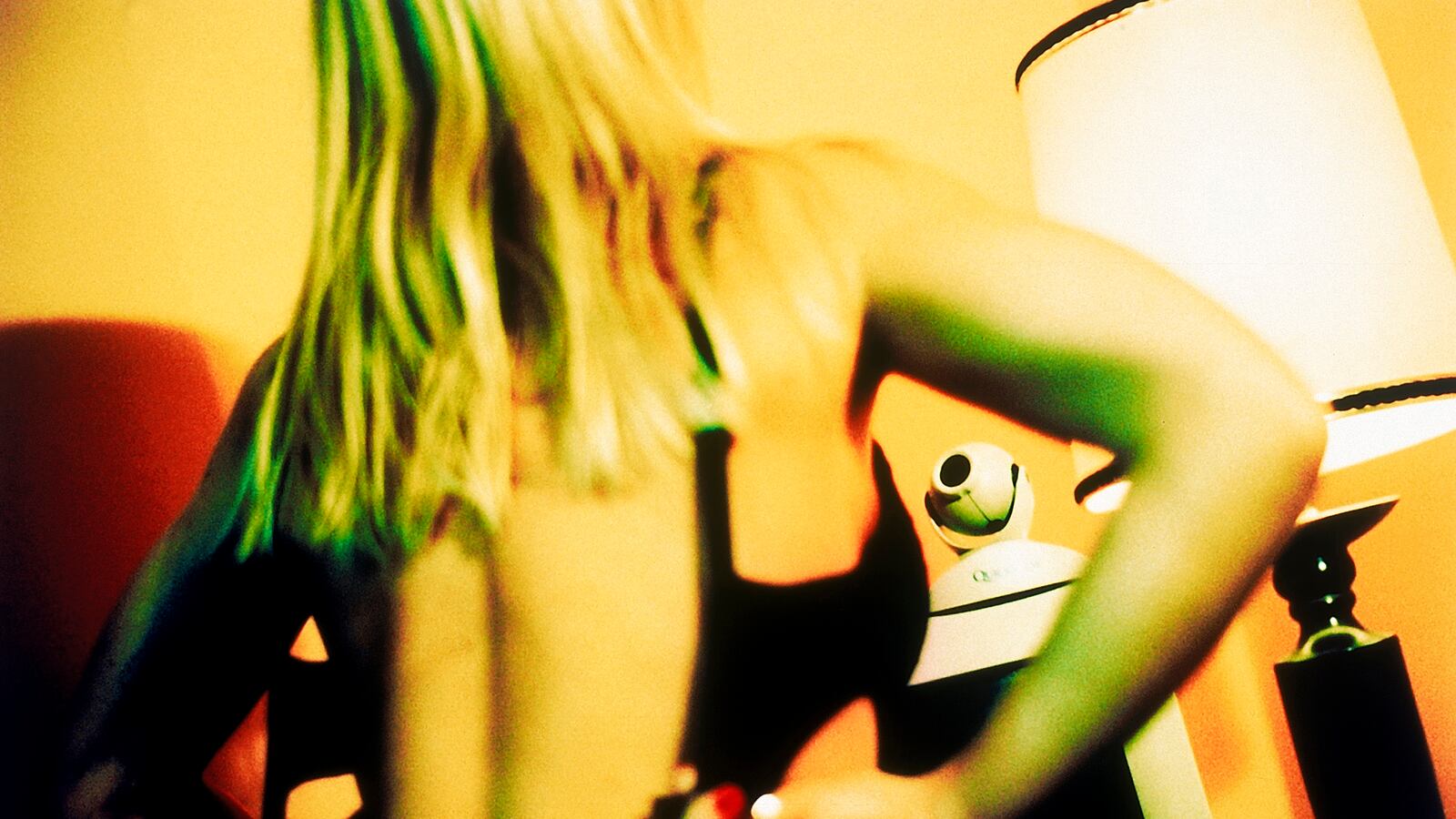 articles/2013/09/09/free-porn-is-threatening-the-adult-industry-here-are-5-ways-to-save-it/130903-future-of-porn-snow-tease_prbd5w