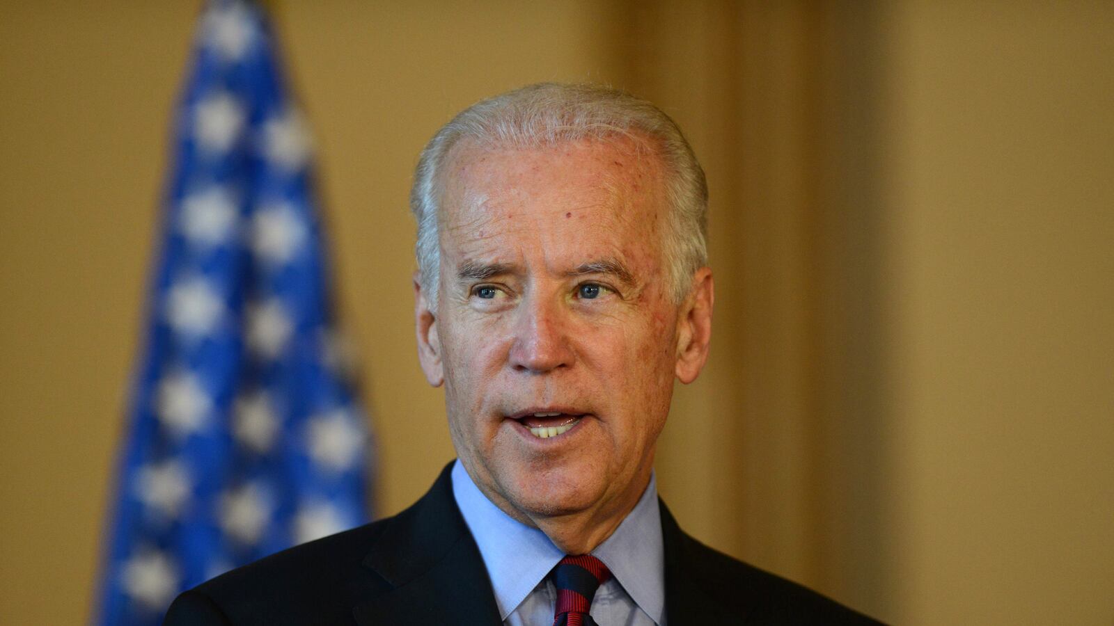 cheats/2014/06/23/biden-i-have-no-savings-account/140623-biden-cheat_frqenv