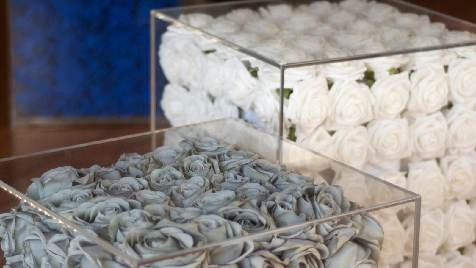 articles/2014/03/05/don-t-just-look-at-this-art-sit-on-it/140304-skyes-art-exhibit-tease_yogmdp