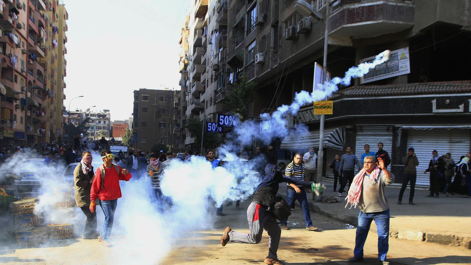 cheats/2013/12/27/m-brotherhood-clashes-intensify/131227-egpyt-protest-cheat_tazsog