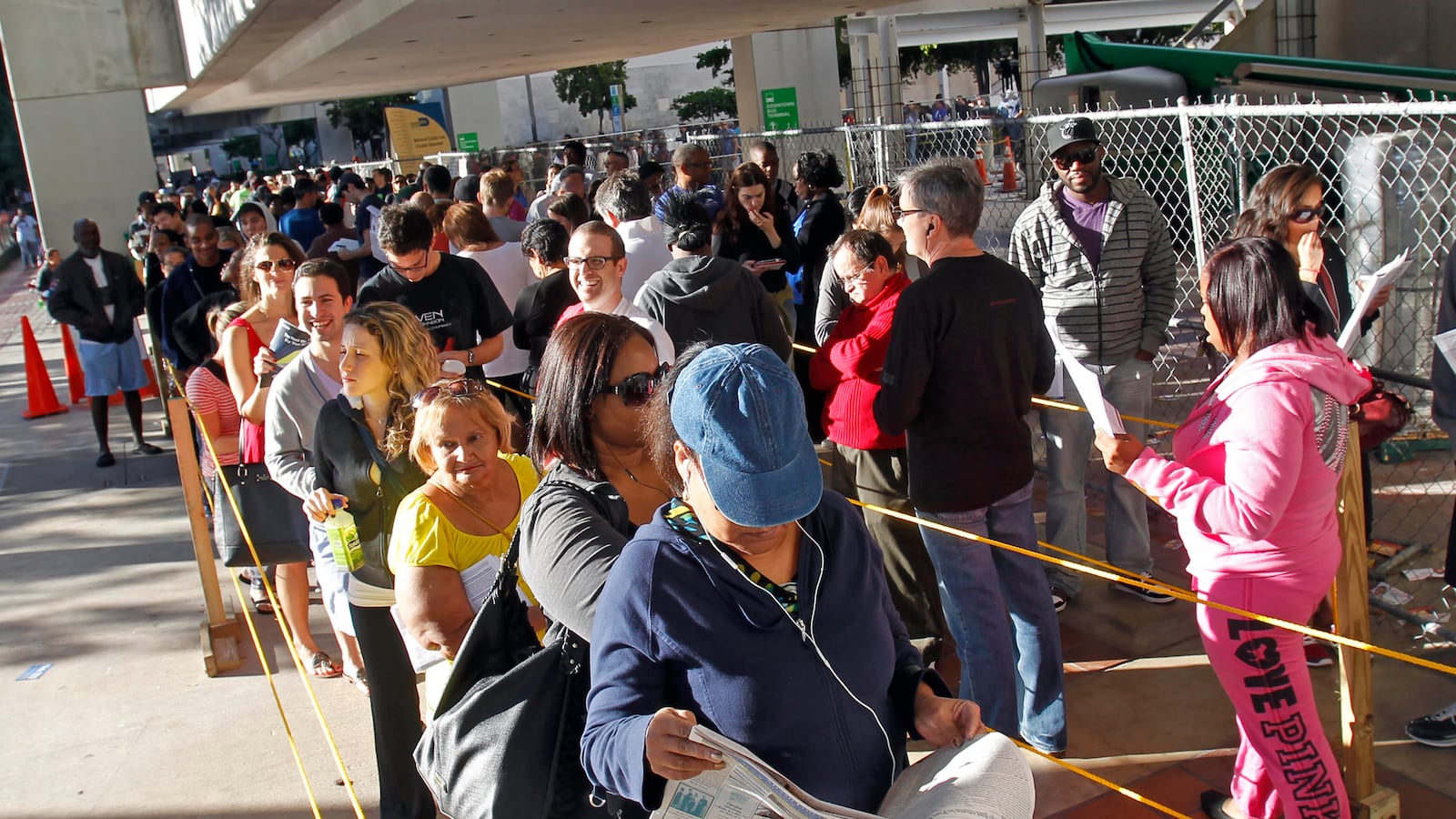articles/2012/11/08/florida-s-messy-democracy/miami-madness-at-polls-ross_twoi3h