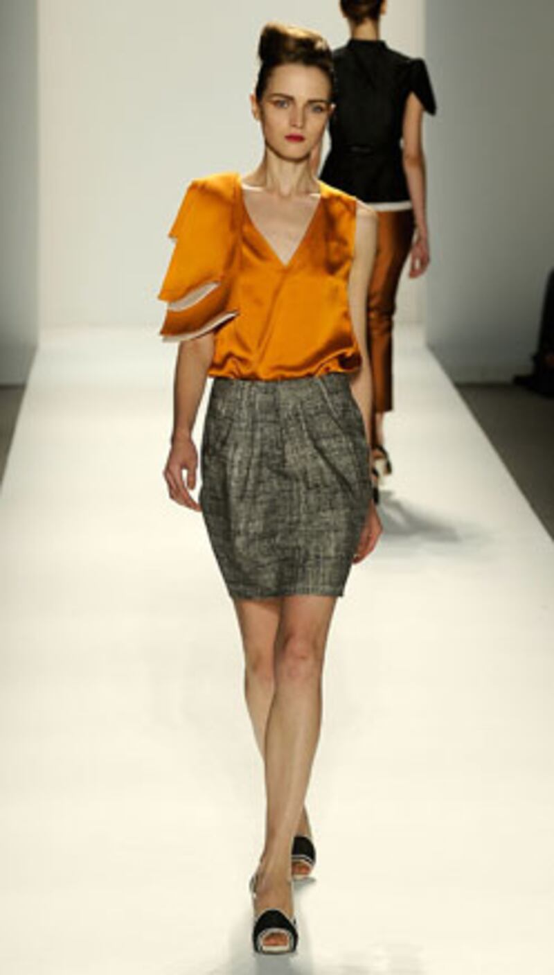 galleries/2009/09/12/ny-fashion-week-day-3/fashion-runway-highlights---andy-and-de1_ynx4he