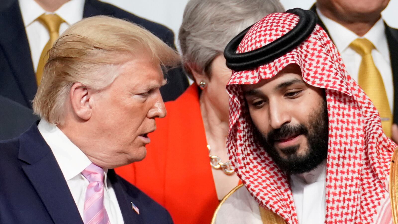 2020-04-30T105353Z_504890898_RC2YEG9TY0D7_RTRMADP_3_GLOBAL-OIL-TRUMP-SAUDI_fjutjj