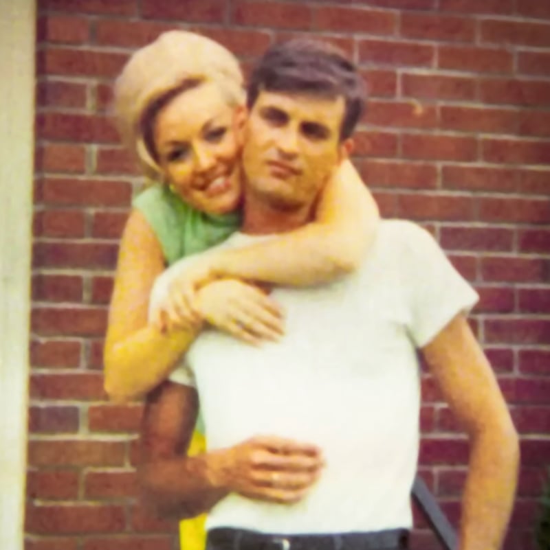 Dolly Parton and her late husband, Carl Thomas Dean