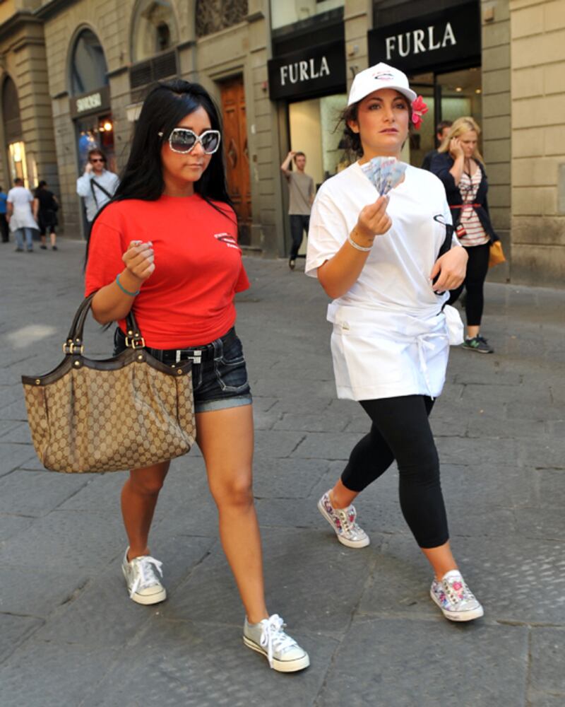 galleries/2011/05/30/jersey-shore-in-italy/jersey-shore-italy---3_mlwryu