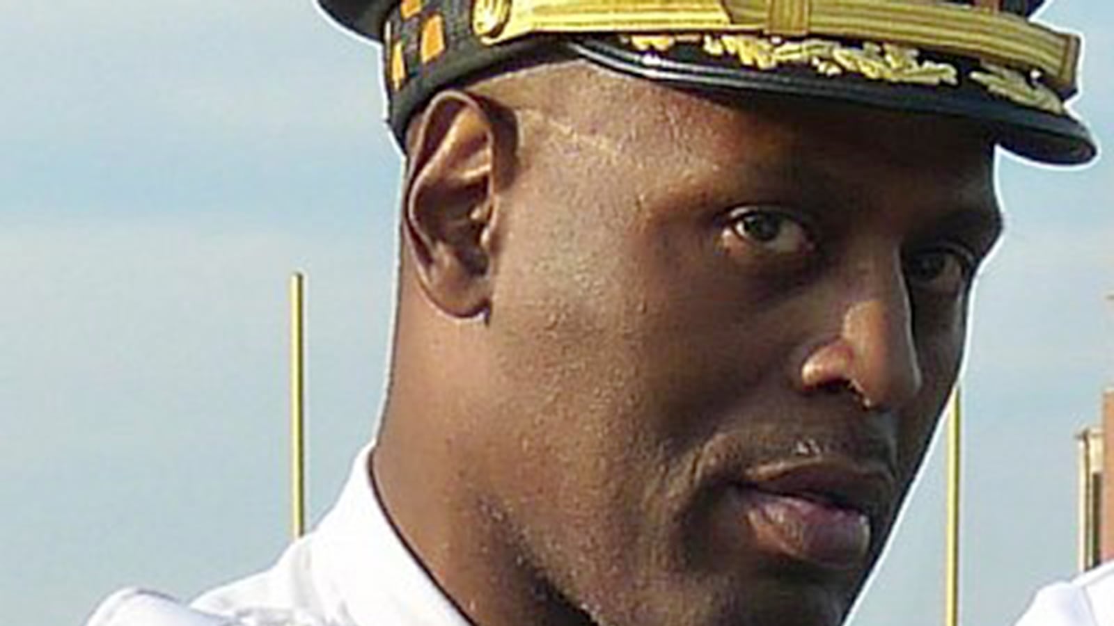 articles/2014/09/16/beaten-by-chicago-s-dirtiest-cop/140913-Glawe-police-tease_v92bwz