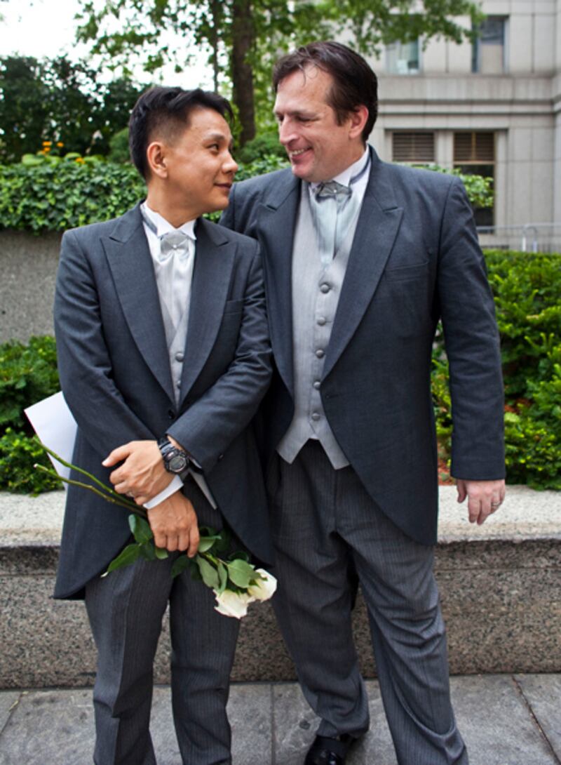 galleries/2011/07/24/new-york-gets-hitched/gay-marriage2694_yzco5z